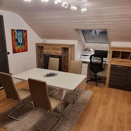 Thierhaupten Gemuetliche Wohnung Am Waldrand מראה חיצוני תמונה