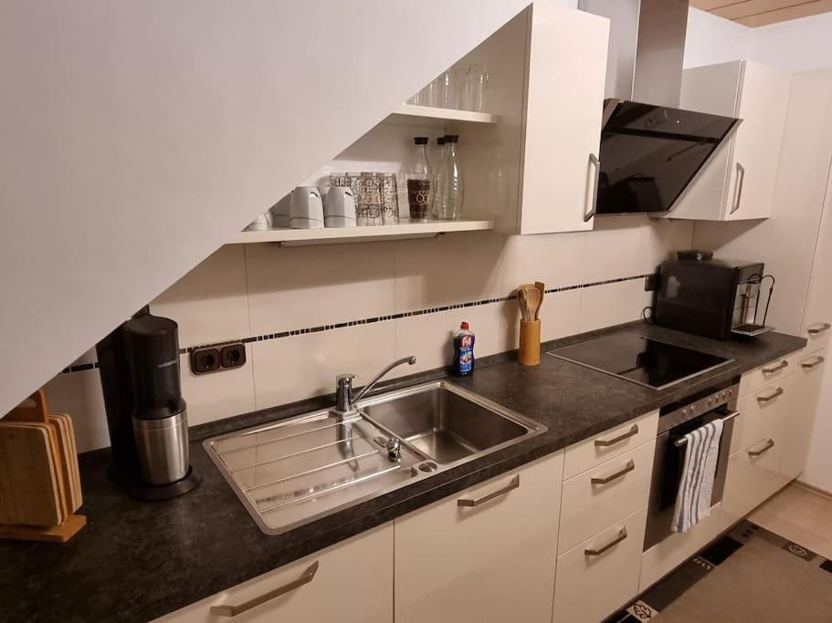 Thierhaupten Gemuetliche Wohnung Am Waldrand מראה חיצוני תמונה