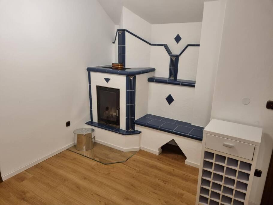 Thierhaupten Gemuetliche Wohnung Am Waldrand מראה חיצוני תמונה