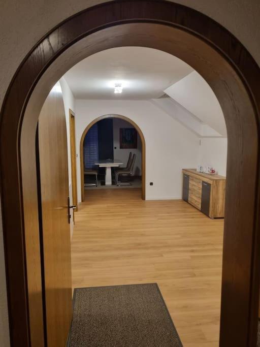 Thierhaupten Gemuetliche Wohnung Am Waldrand מראה חיצוני תמונה